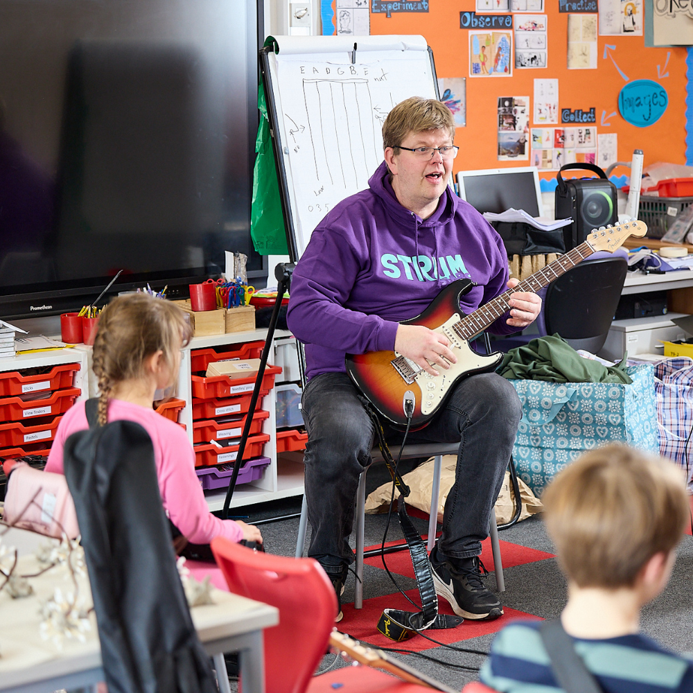 Walthamstow Summer Holiday Camp - Strum Stars (Y3 - Y6) - w/c 24 Aug 2026