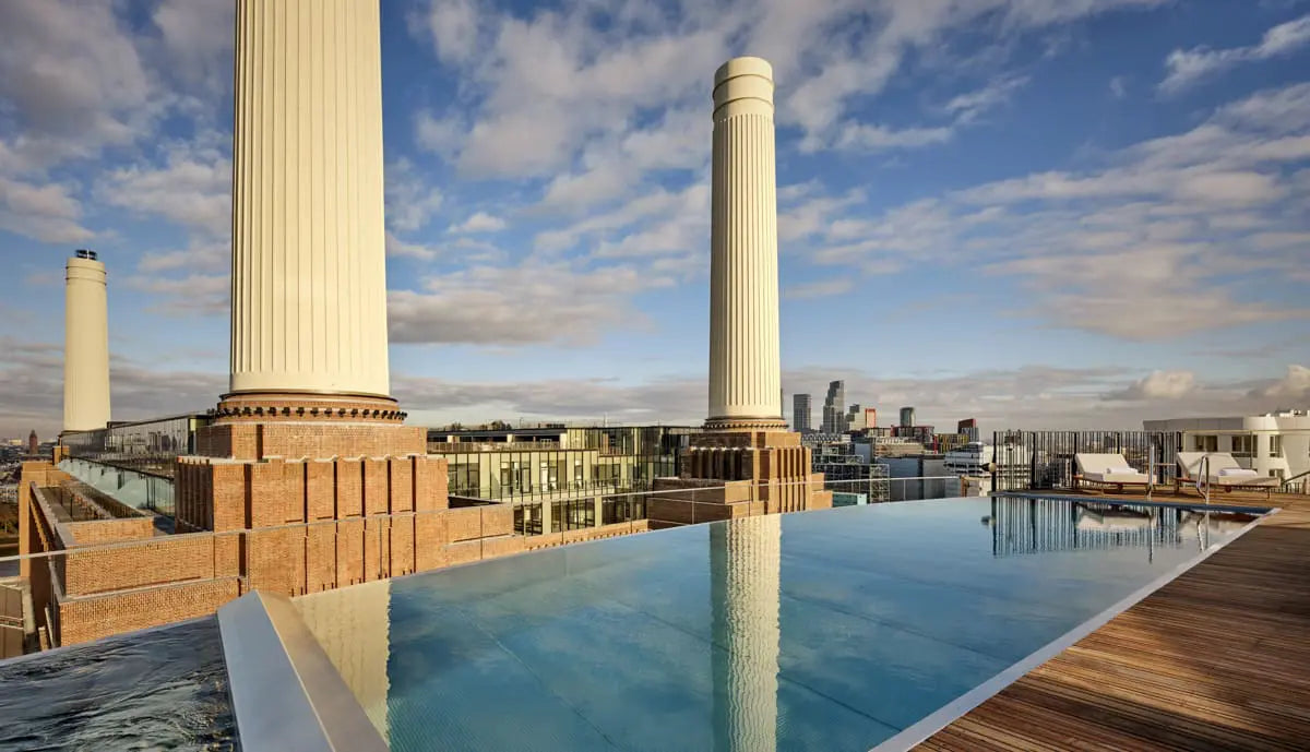 The Strings Club x art’otel Battersea: FREE Ukulele Experience